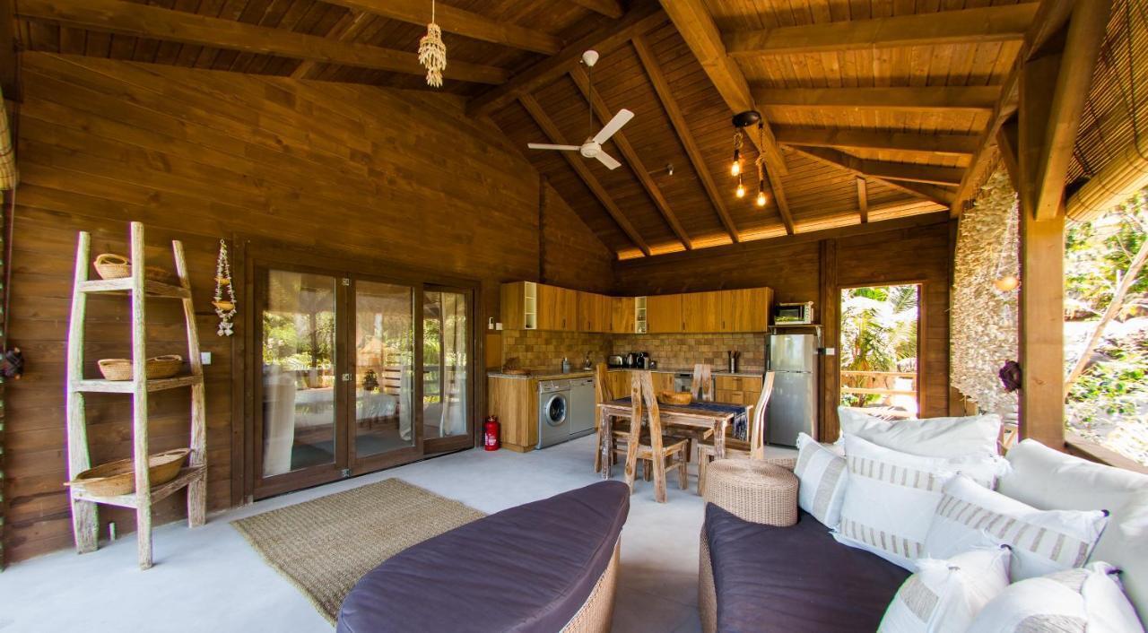 La Pointe Beach Huts Baie Sainte Anne Εξωτερικό φωτογραφία