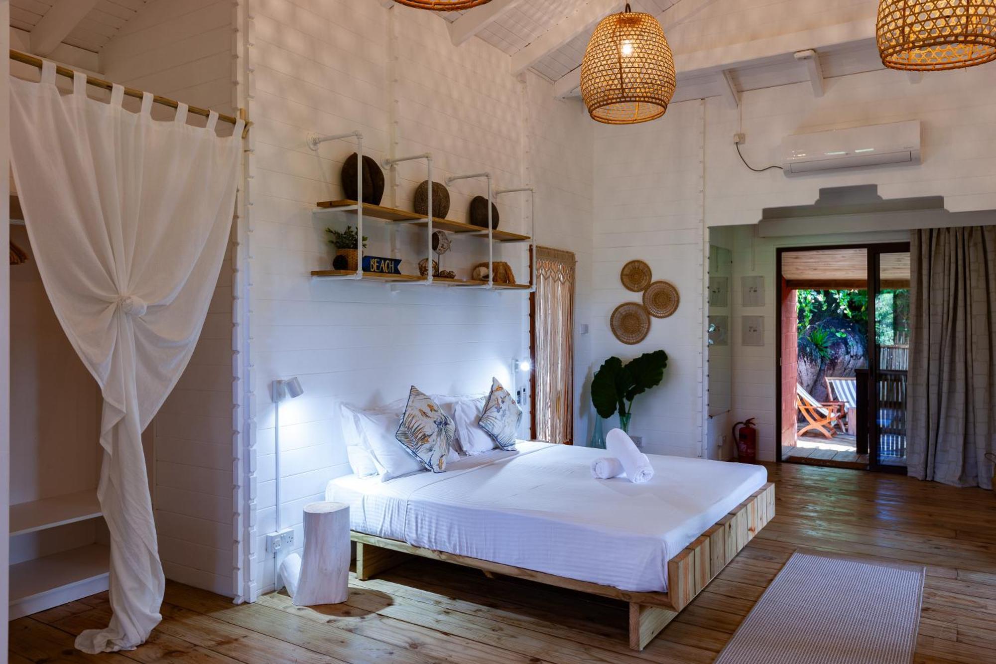 La Pointe Beach Huts Baie Sainte Anne Εξωτερικό φωτογραφία